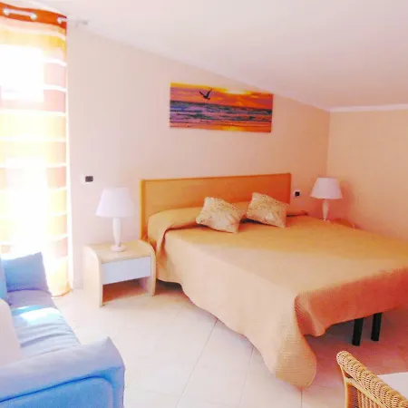 Casa vacanze Antonio Calderisi *