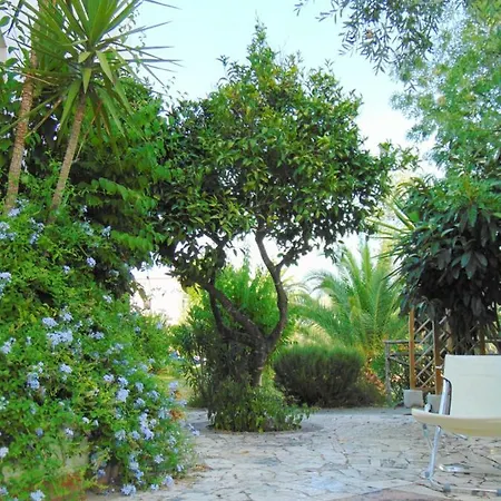Antonio Calderisi Casa vacanze *