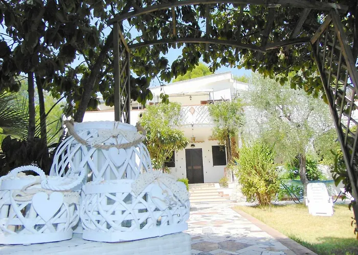 Antonio Calderisi בית נופש ויאסטה