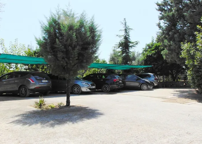 Antonio Calderisi בית נופש ויאסטה